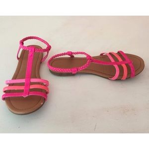 🌴 Kidpik Girls Pink Strappy Sandals Size 4